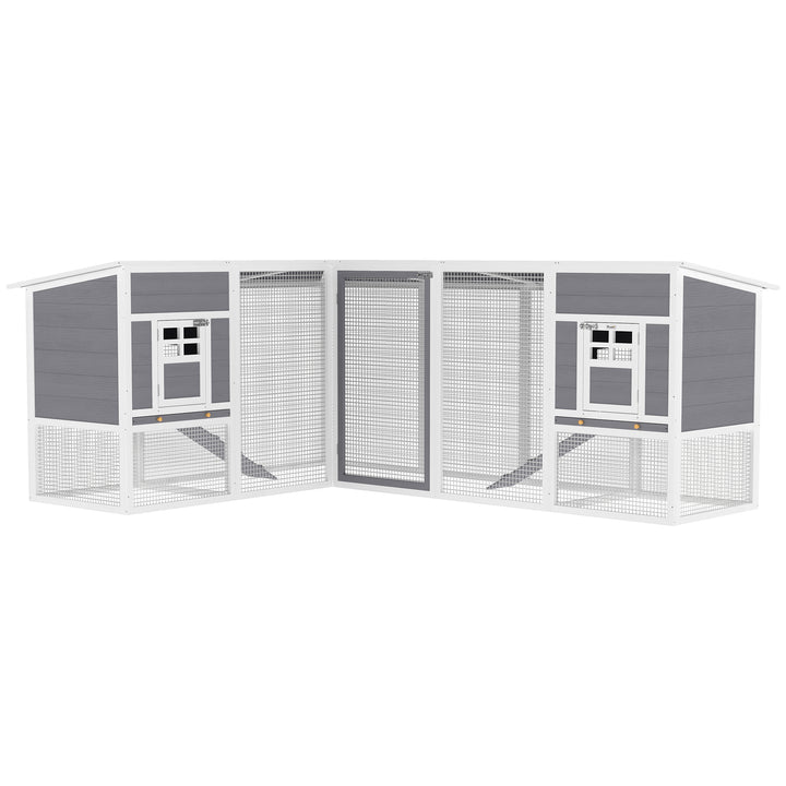 Galinheiro Grande de Madeira para Exterior Gaiola para Galinhas em L com 2 Ninhos Recinto Bandejas Removíveis Telhado em PET e Rampas Casa Elevada para Coelhos 251x192x103 cm Cinzento