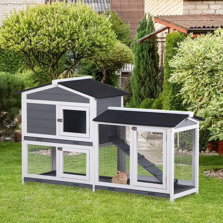 Coelheira de Madeira Exterior Gaiola para Coelhos de 2 Níveis com Teto Asfáltico 2 Cercados de Metal Bandeja Removível 3 Portas e Rampa 157,4x53x93,5 cm Cinza
