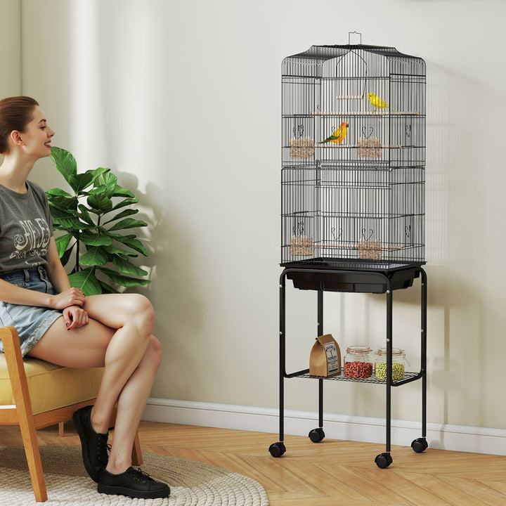 Gaiola para Passáros com Suporte Gaiola Metálica de Aves Canários com 4 Rodas Portas 4 Comedouros 3 Poleiros Bandeja Removível e Prateleira Inferior 46,5x36x157cm Preto