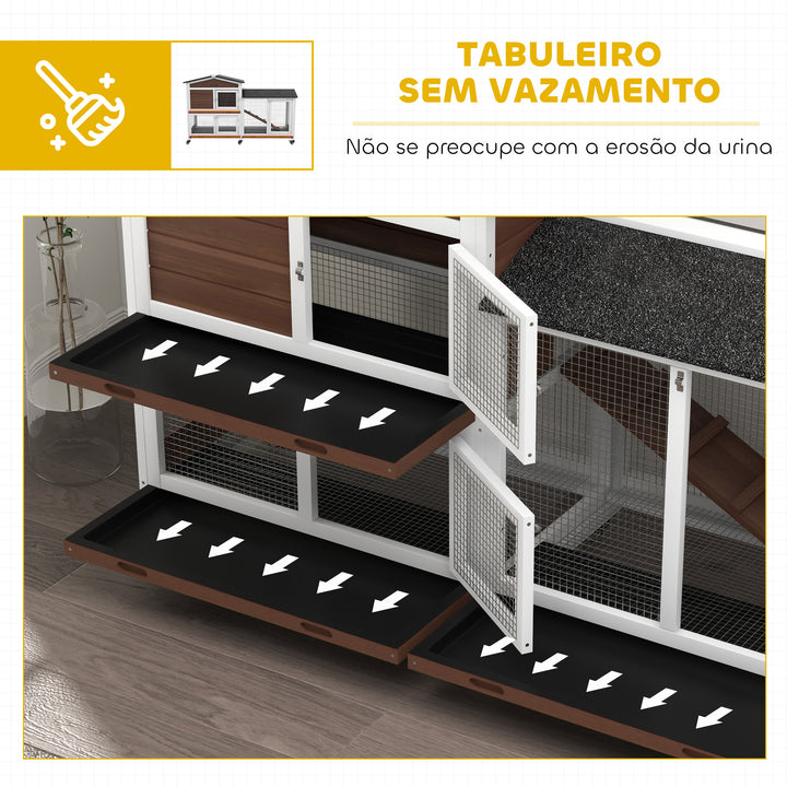 Casota para Coelhos de Madeira com Rodas 157,4x53x99,5 cm Gaiola Grande com Telhado Asfáltico, Tabuleiros Removíveis e Rampa para Exterior e Interior Castanho